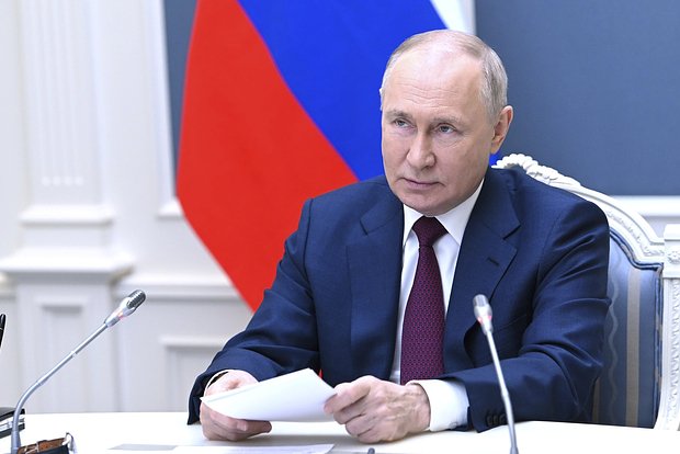 Путин подписал закон, регулирующий работу рекомендательных алгоритмов в сети